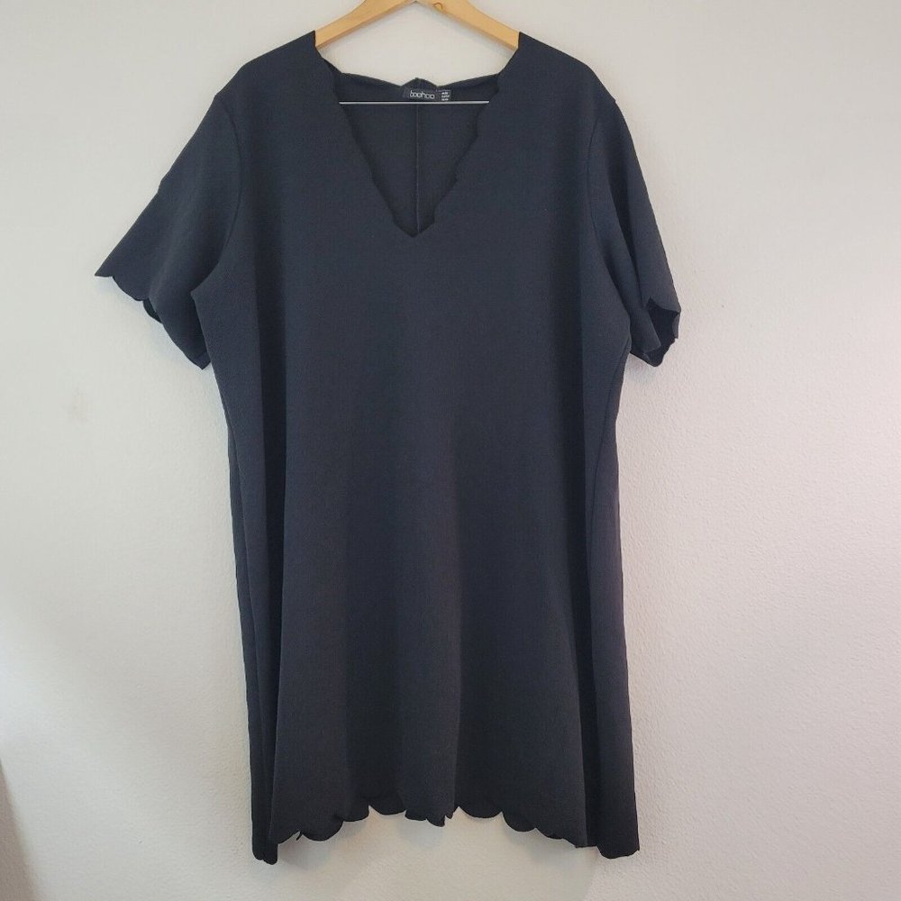 Boohoo Womens Size 22 Scallop Edge V Neck Black Shift Short Dress Tunic Stretch - Picture 11 of 11